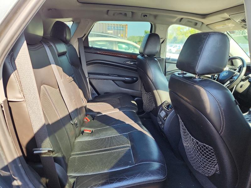 2014 Cadillac Srx მანქანა იყიდება აუქციონზე, vin: 3GYFNDE31ES685173, აუქციონის ნომერი: 65576366