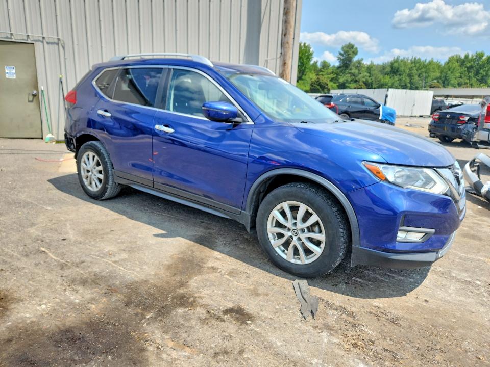 63111066 :رقم المزاد ، JN8AT2MT1HW142253 vin ، 2017 Nissan Rogue مزاد بيع