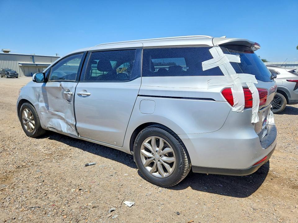 64717456 :رقم المزاد ، KNDMB5C16M6672757 vin ، 2021 Kia Sedona مزاد بيع