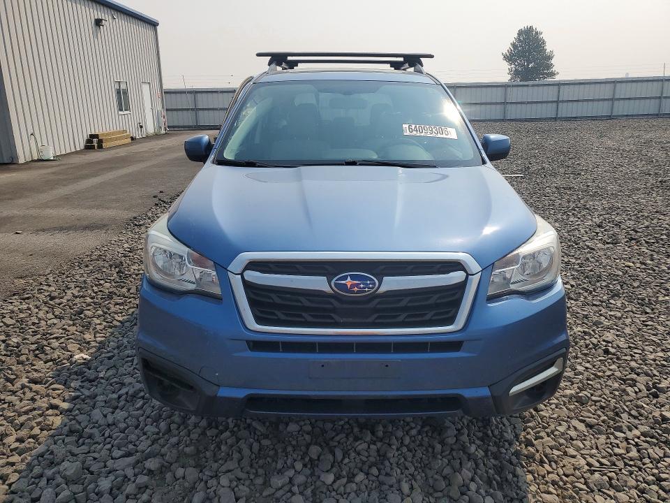 64099306 :رقم المزاد ، JF2SJAEC4HH458640 vin ، 2017 Subaru Forester مزاد بيع