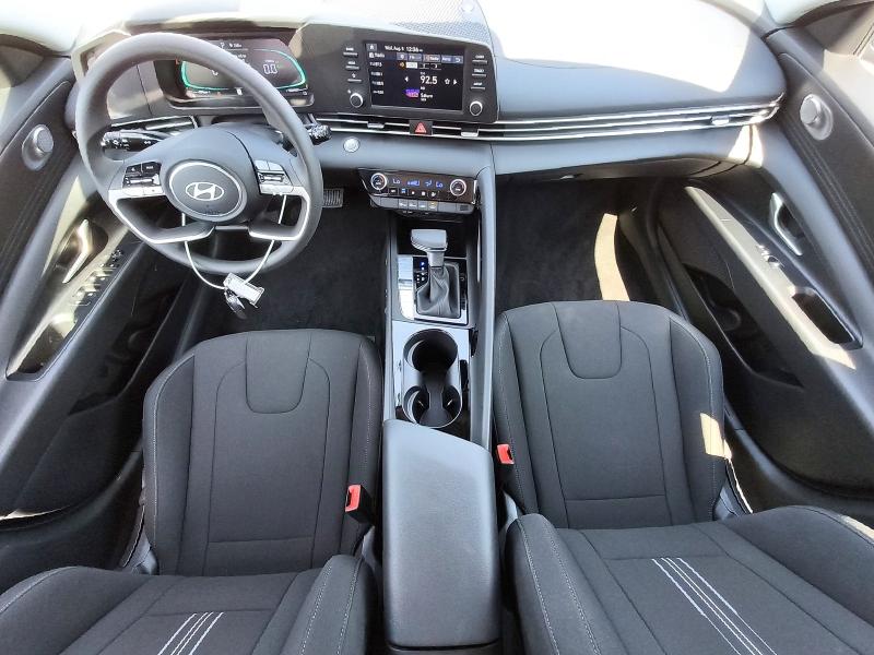 Продажа на аукционе авто 2026 Hyundai Elantra Hybrid, vin: KMHLM4DJ6TU211143, номер лота: 63844016
