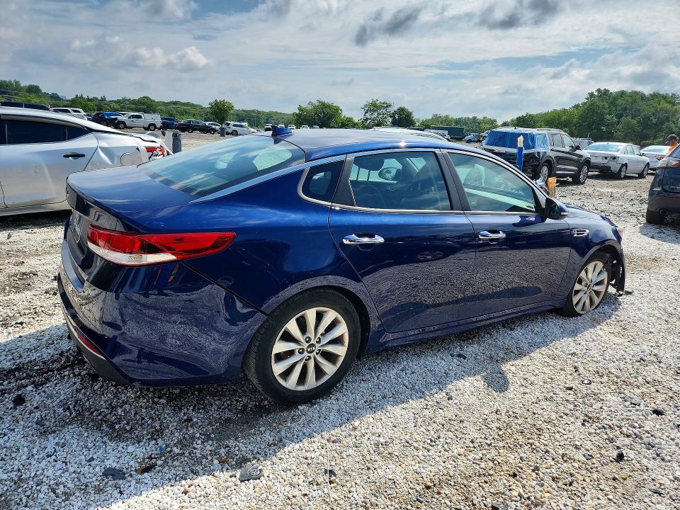 63253766 :رقم المزاد ، 5XXGT4L33JG258919 vin ، 2018 Kia Optima مزاد بيع