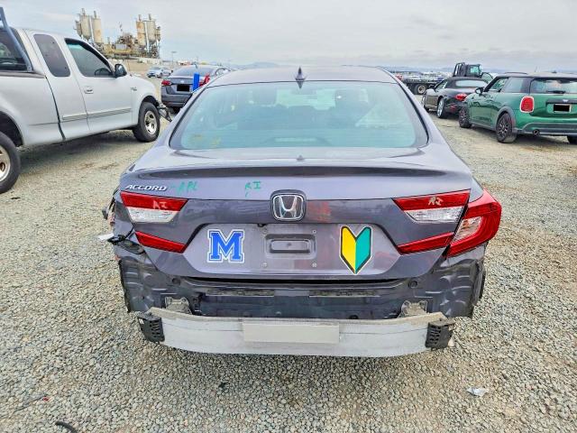 64974956 :رقم المزاد ، 1HGCV1F14JA227659 vin ، 2018 Honda Accord مزاد بيع
