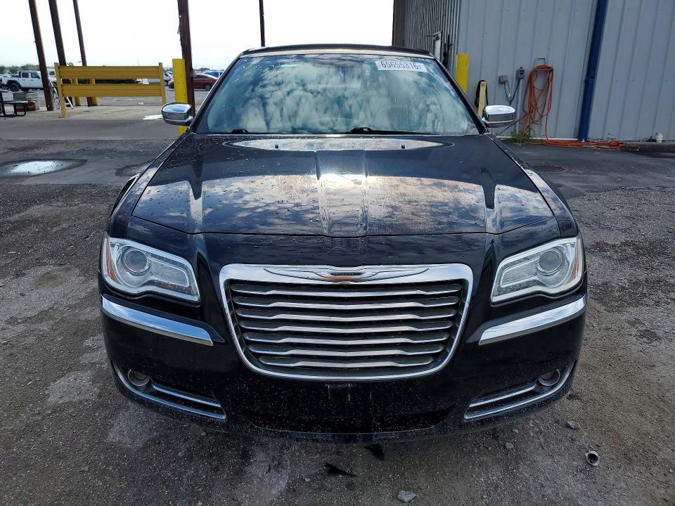 65655316 :رقم المزاد ، 2C3CCAET0DH674085 vin ، 2013 Chrysler 300c مزاد بيع