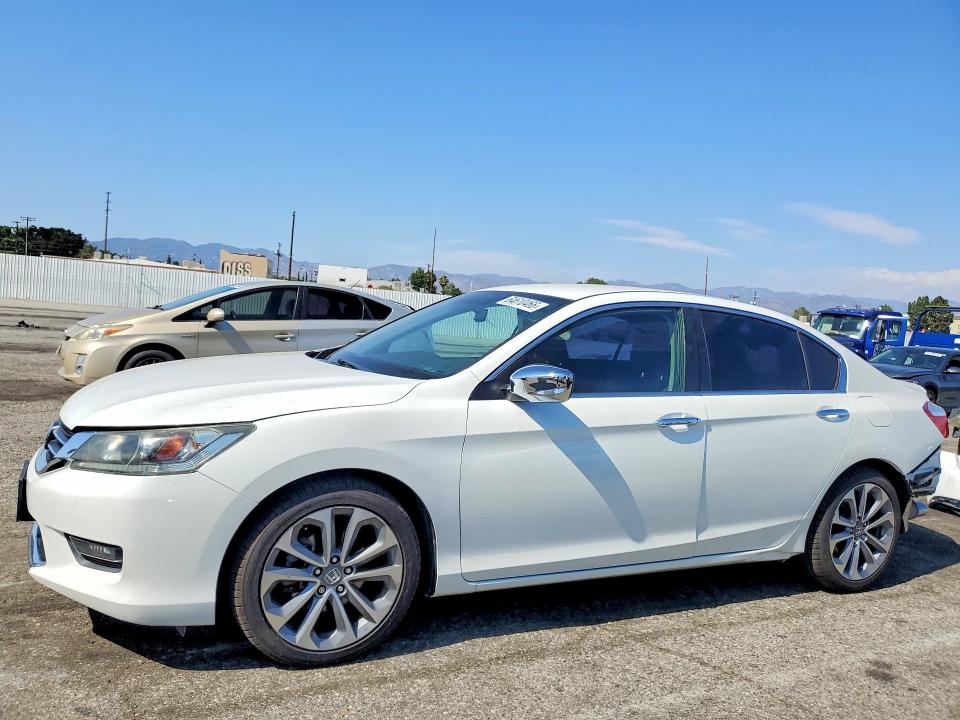Auction sale of the 2014 Honda Accord, vin: 1HGCR2F56EA042029, lot number: 64610466