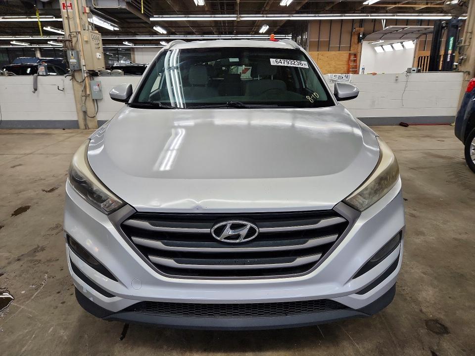 Aukcja sprzedaży 2016 Hyundai Tucson, vin: KM8J33A45GU090985, numer aukcji: 64793236