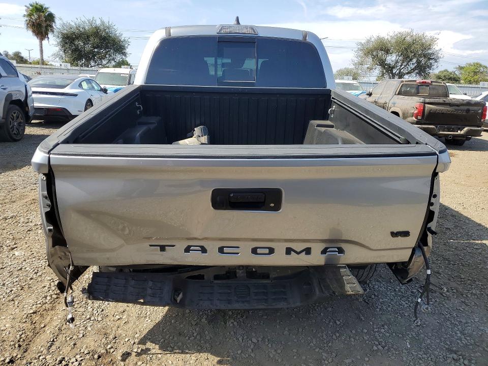 63759706 :رقم المزاد ، 5TFAZ5CN5MX114555 vin ، 2021 Toyota Tacoma مزاد بيع