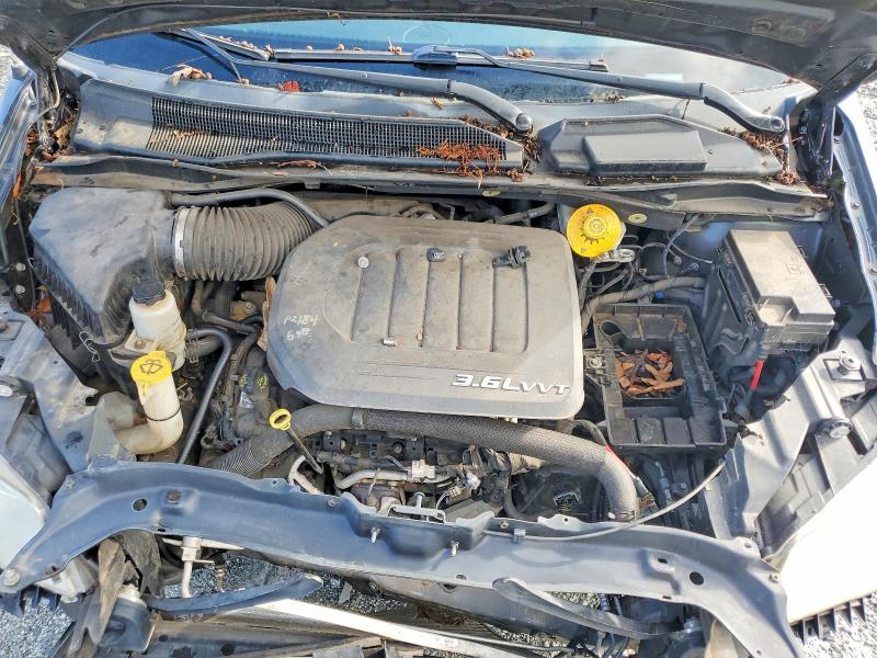 63163346 :رقم المزاد ، 2C4RC1BG5ER444440 vin ، 2014 Chrysler Town & Country مزاد بيع