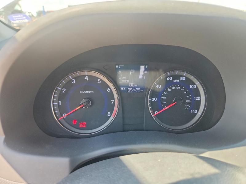 2012 Hyundai Accent მანქანა იყიდება აუქციონზე, vin: KMHCT4AE5CU202945, აუქციონის ნომერი: 64595106