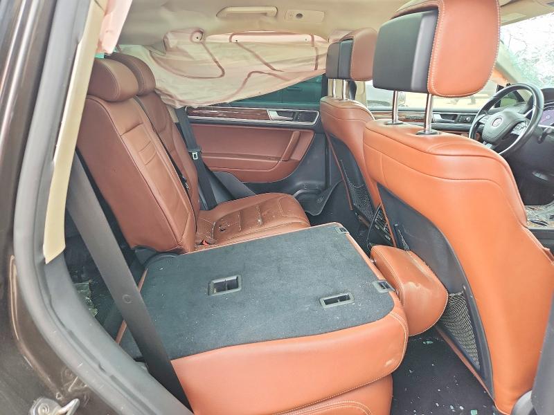 63675016 :رقم المزاد ، WVGEF9BP0FD001665 vin ، 2015 Volkswagen Touareg مزاد بيع