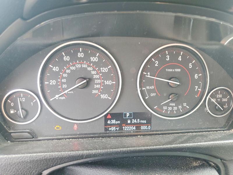 2015 Bmw 328 მანქანა იყიდება აუქციონზე, vin: WBA3A5G51FNS87415, აუქციონის ნომერი: 64635856