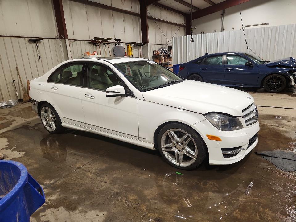 Aukcja sprzedaży 2013 Mercedes-benz C, vin: WDDGF8AB1DR281714, numer aukcji: 64062096