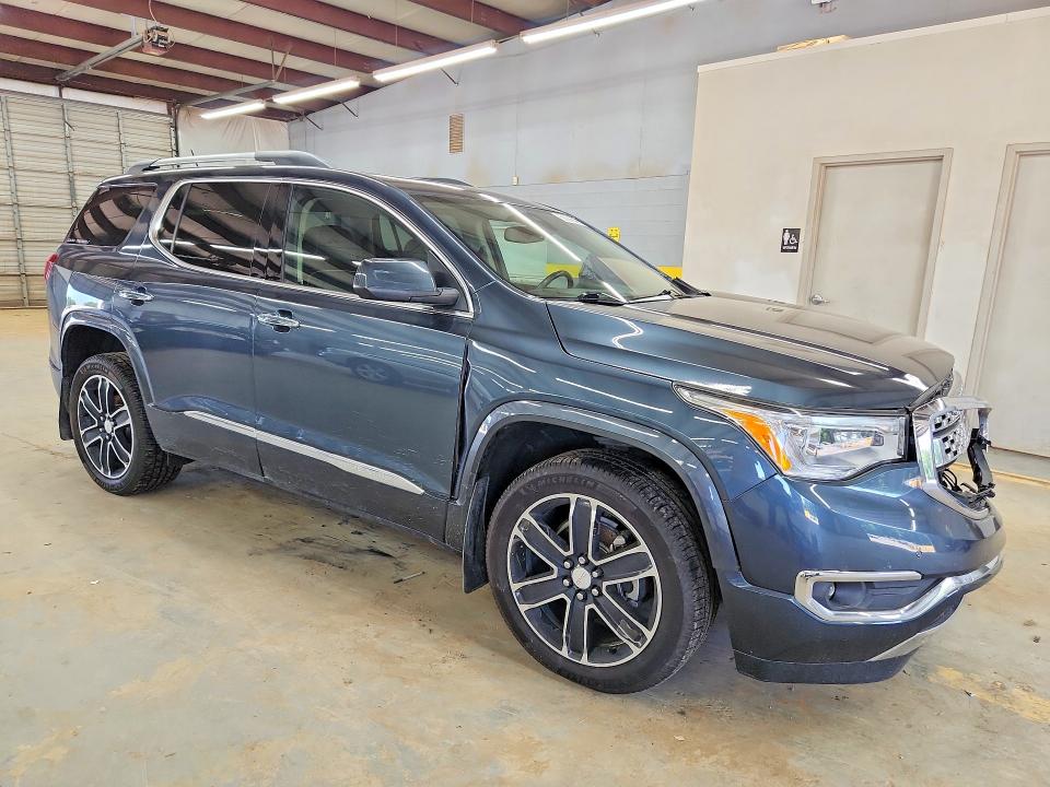 66094546 :رقم المزاد ، 1GKKNXLS1KZ242055 vin ، 2019 Gmc Acadia مزاد بيع