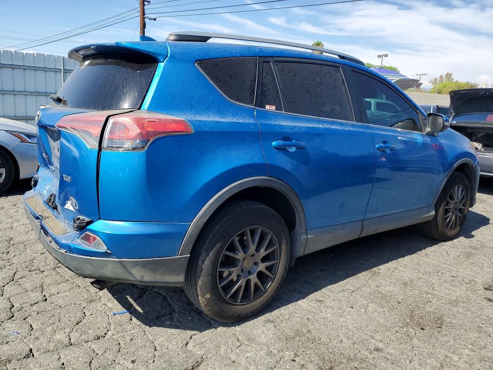 Продажа на аукционе авто 2017 Toyota Rav4, vin: 2T3WFREV5HW331391, номер лота: 64155296