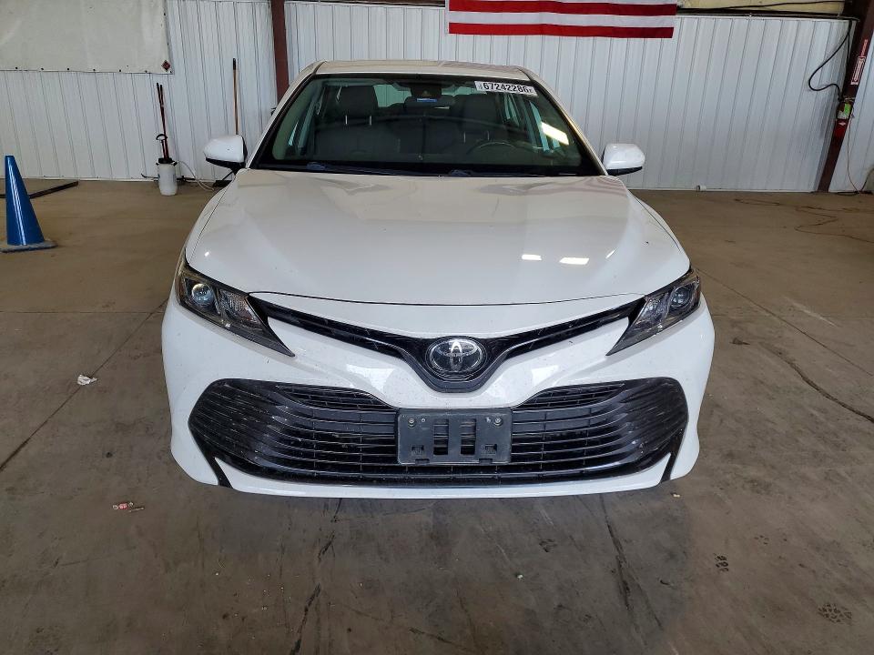 Продаж на аукціоні авто 2019 Toyota Camry, vin: 4T1B11HK0KU790862, номер лоту: 67242286