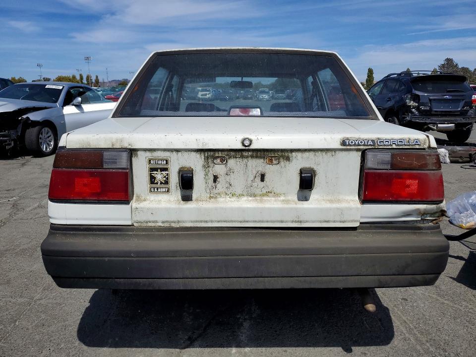 1987 Toyota Corolla მანქანა იყიდება აუქციონზე, vin: JT2AE82E5H3557762, აუქციონის ნომერი: 65377166