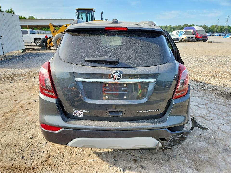 64599966 :رقم المزاد ، KL4CJASB0JB689276 vin ، 2018 Buick Encore مزاد بيع