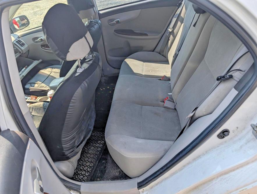 62494926 :رقم المزاد ، 2T1BU4EE9BC714582 vin ، 2011 Toyota Corolla مزاد بيع