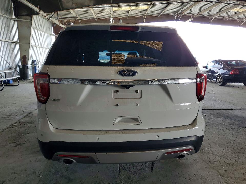 65243246 :رقم المزاد ، 1FM5K7D81HGA61221 vin ، 2017 Ford Explorer مزاد بيع