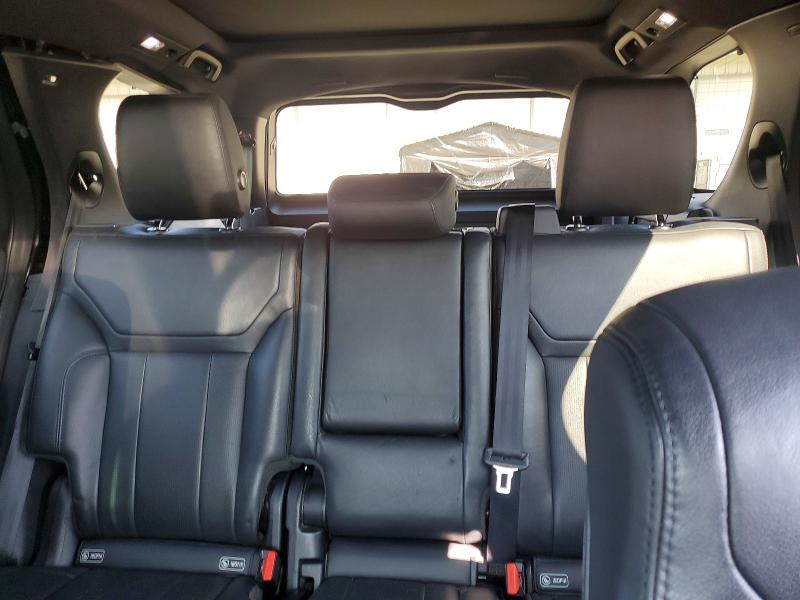 66531336 :رقم المزاد ، SALRRBBV1HA011217 vin ، 2017 Land Rover Discovery مزاد بيع