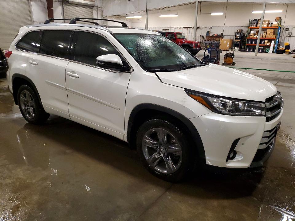 Aukcja sprzedaży 2019 Toyota Highlander, vin: 5TDDZRFH8KS952396, numer aukcji: 64301236