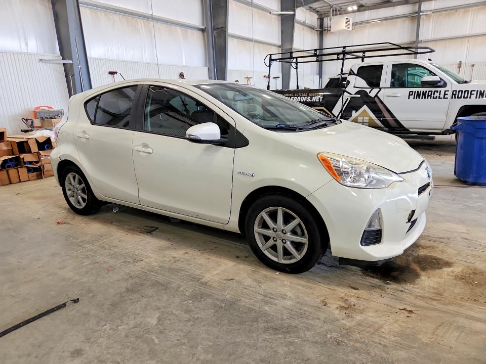 Продажа на аукционе авто 2014 Toyota Prius C, vin: JTDKDTB30E1573049, номер лота: 65482306