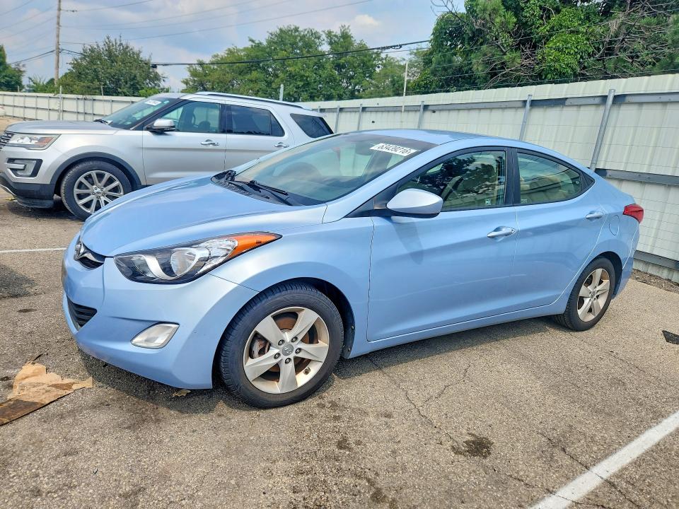 2013 Hyundai Elantra მანქანა იყიდება აუქციონზე, vin: KMHDH4AE3DU801642, აუქციონის ნომერი: 63439216