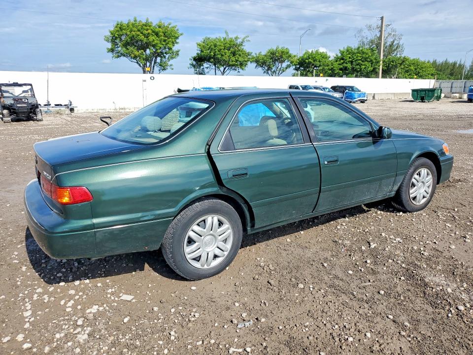 2001 Toyota Camry მანქანა იყიდება აუქციონზე, vin: 4T1BG22K61U033542, აუქციონის ნომერი: 63881196