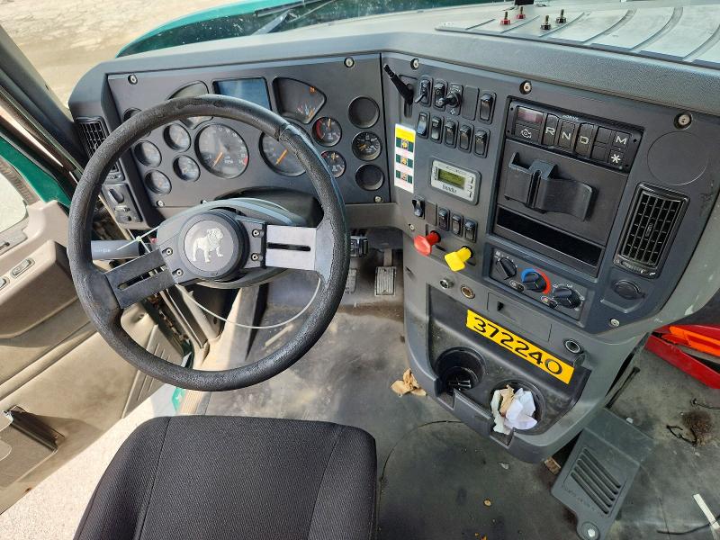 Продажа на аукционе авто 2018 Mack Cxu613, vin: 1M1AW01X2JM010571, номер лота: 65214596