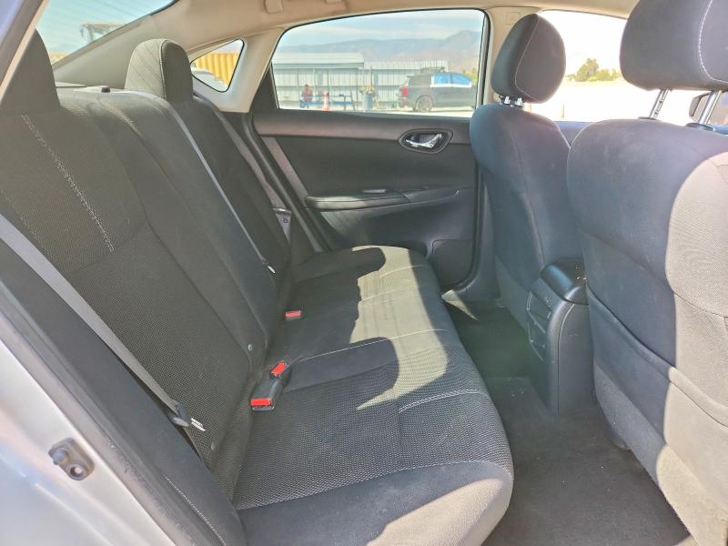 Продажа на аукционе авто 2017 Nissan Sentra, vin: 3N1AB7AP6HY215275, номер лота: 64984836