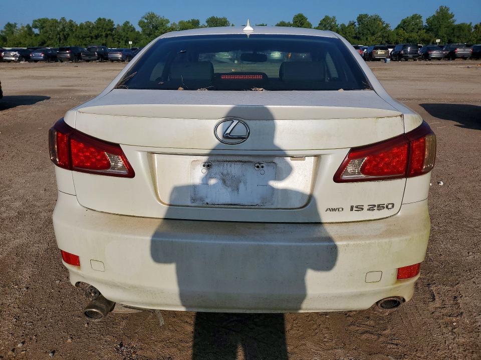 2011 Lexus Is მანქანა იყიდება აუქციონზე, vin: JTHCF5C21B5048990, აუქციონის ნომერი: 64490596