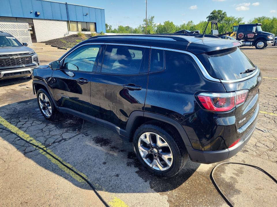 65224516 :رقم المزاد ، 3C4NJDCBXKT673195 vin ، 2019 Jeep Compass مزاد بيع