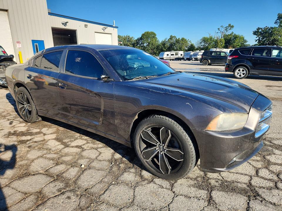 65691476 :رقم المزاد ، 2C3CDXFG1DH722775 vin ، 2013 Dodge Charger مزاد بيع