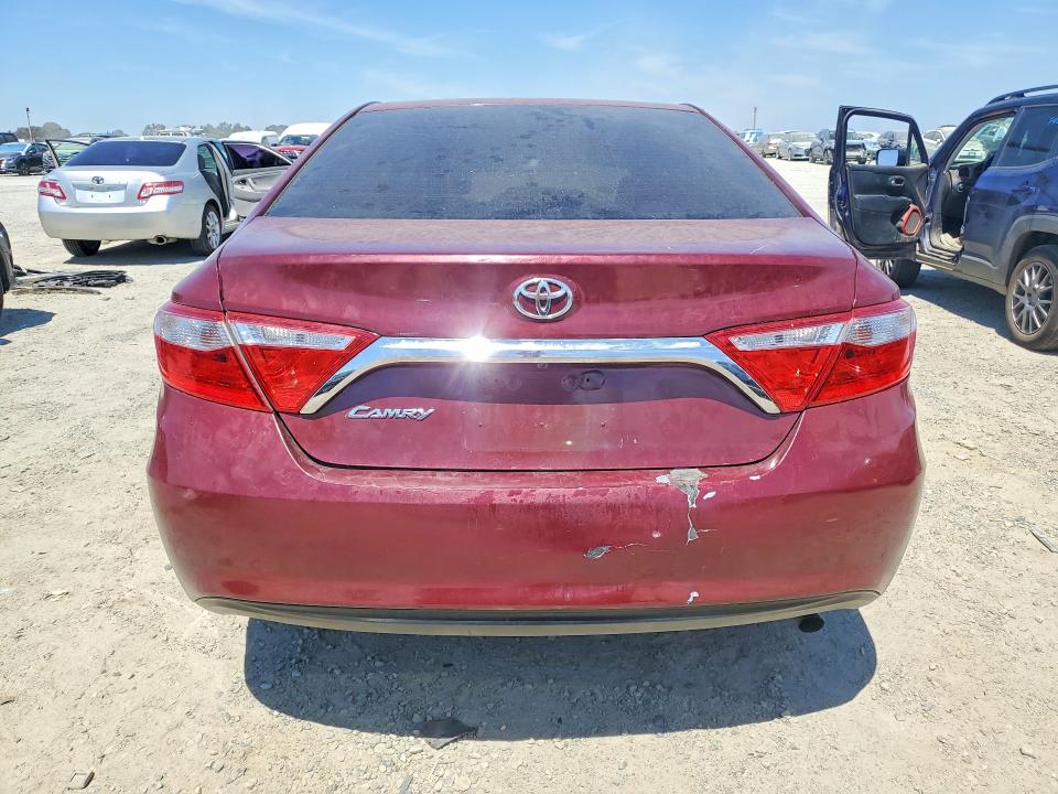2015 Toyota Camry მანქანა იყიდება აუქციონზე, vin: 4T1BF1FK8FU924091, აუქციონის ნომერი: 64831566