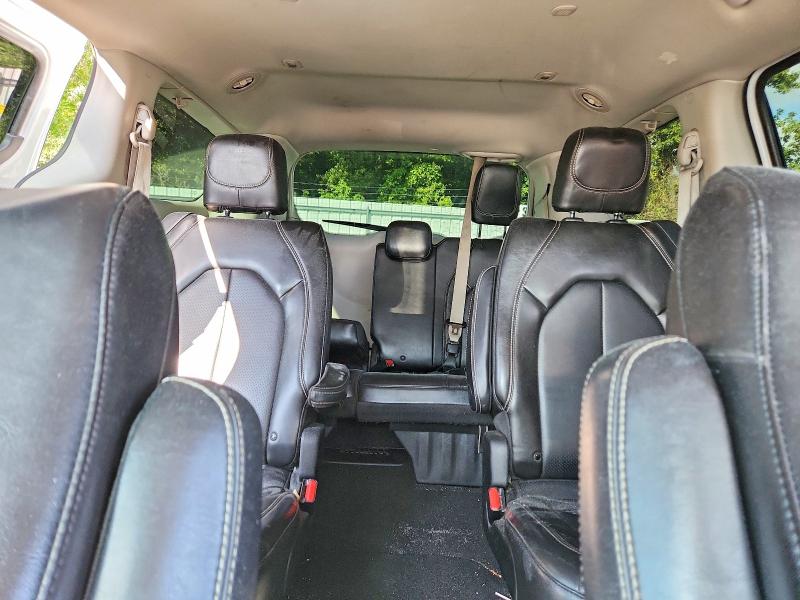 63292146 :رقم المزاد ، 2C4RC1DG8LR156972 vin ، 2020 Chrysler Voyager مزاد بيع