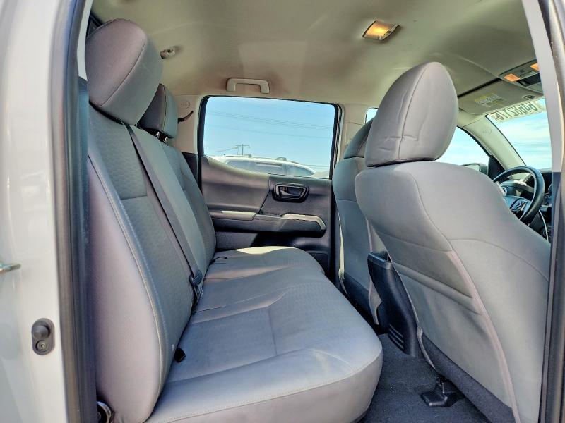 Продажа на аукционе авто 2016 Toyota Tacoma, vin: 3TMAZ5CN0GM002756, номер лота: 64682176