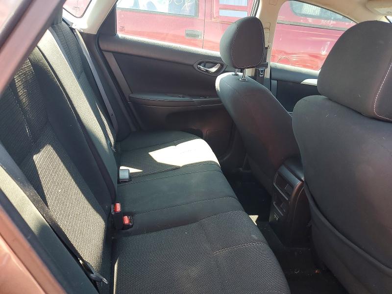 63654046 :رقم المزاد ، 3N1AB7AP9JY337070 vin ، 2018 Nissan Sentra مزاد بيع