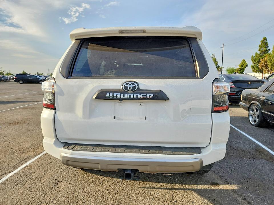 Aukcja sprzedaży 2022 Toyota 4runner, vin: JTERU5JR9N6002061, numer aukcji: 66612616