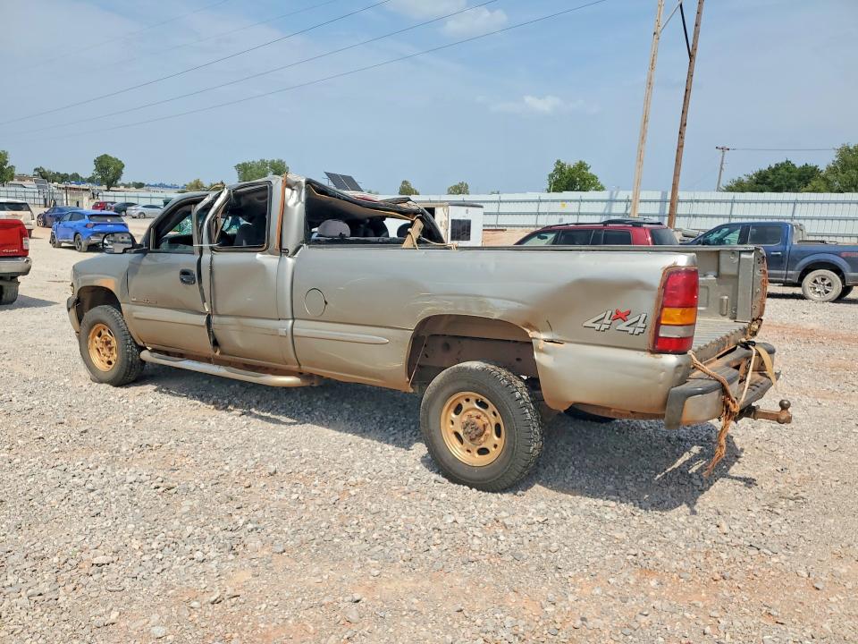 64076736 :رقم المزاد ، 1GTHK29U62E216715 vin ، 2002 Gmc Sierra مزاد بيع