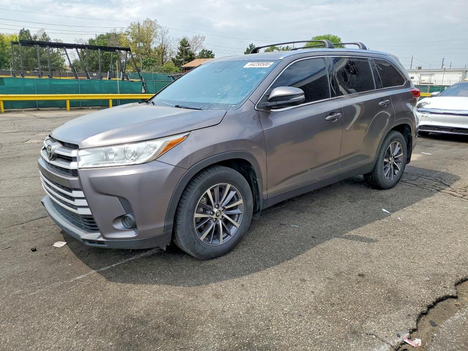 Aukcja sprzedaży 2019 Toyota Highlander, vin: 5TDJZRFH1KS713176, numer aukcji: 64258506