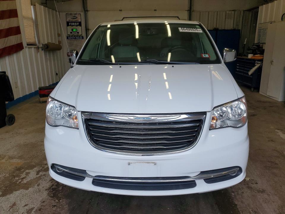 66406026 :رقم المزاد ، 2C4RC1CG2FR699059 vin ، 2015 Chrysler Town & Country مزاد بيع