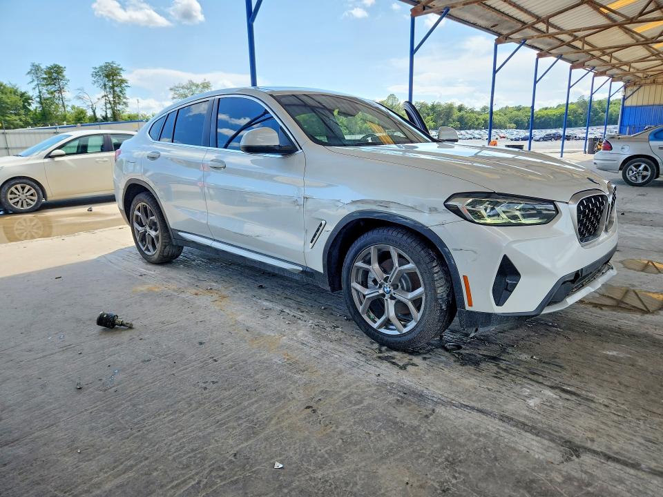 64953686 :رقم المزاد ، 5UX33DT08N9M20131 vin ، 2022 Bmw X4 مزاد بيع