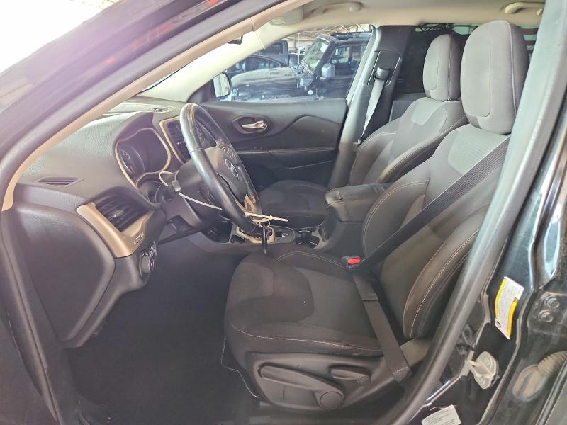 64673726 :رقم المزاد ، 1C4PJLCB5GW234393 vin ، 2016 Jeep Cherokee مزاد بيع