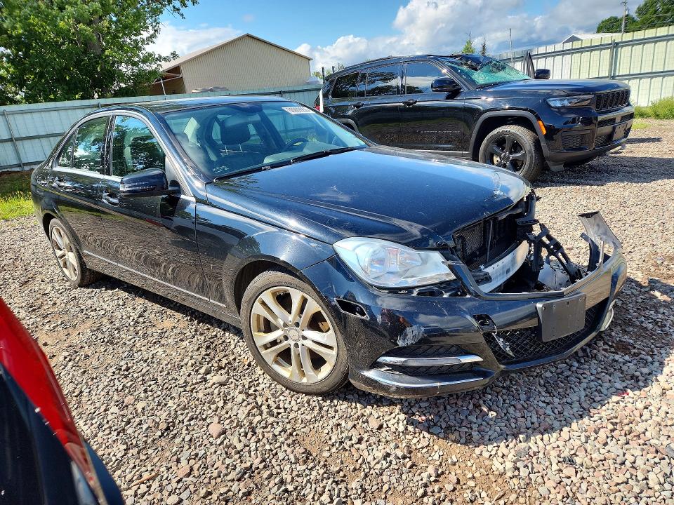 66909956 :رقم المزاد ، WDDGF8AB6DR252435 vin ، 2013 Mercedes-benz C مزاد بيع