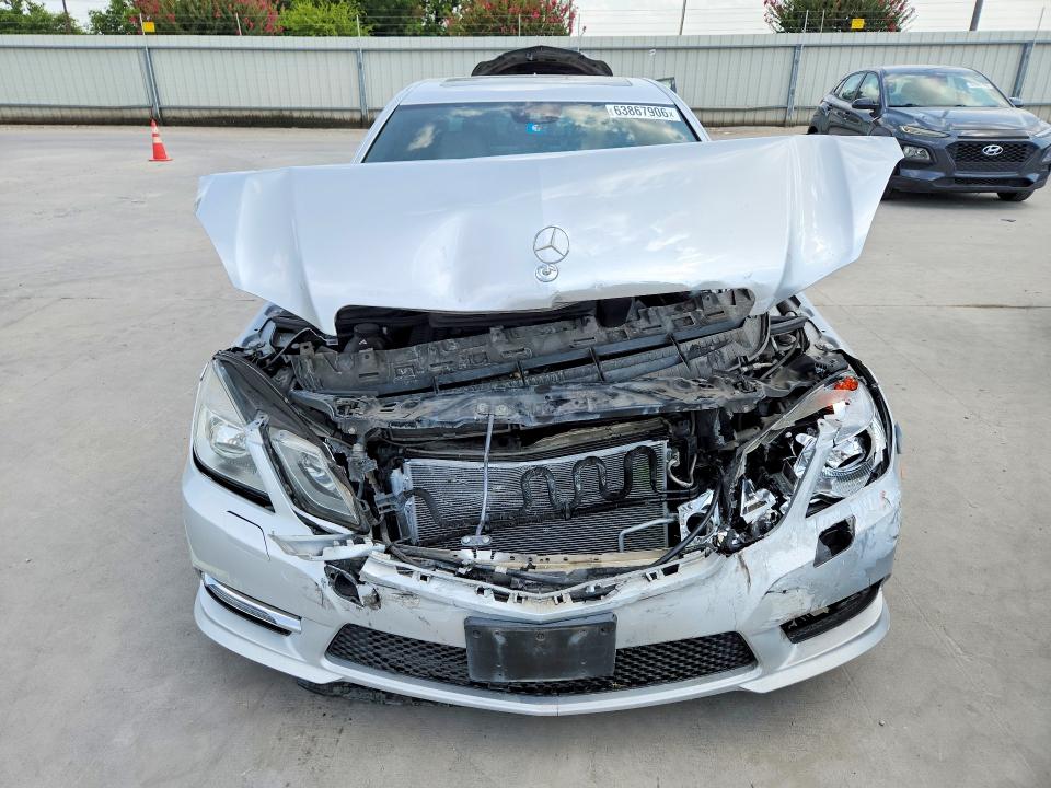 2012 Mercedes-benz E მანქანა იყიდება აუქციონზე, vin: WDDHF5KB6CA587922, აუქციონის ნომერი: 63867906