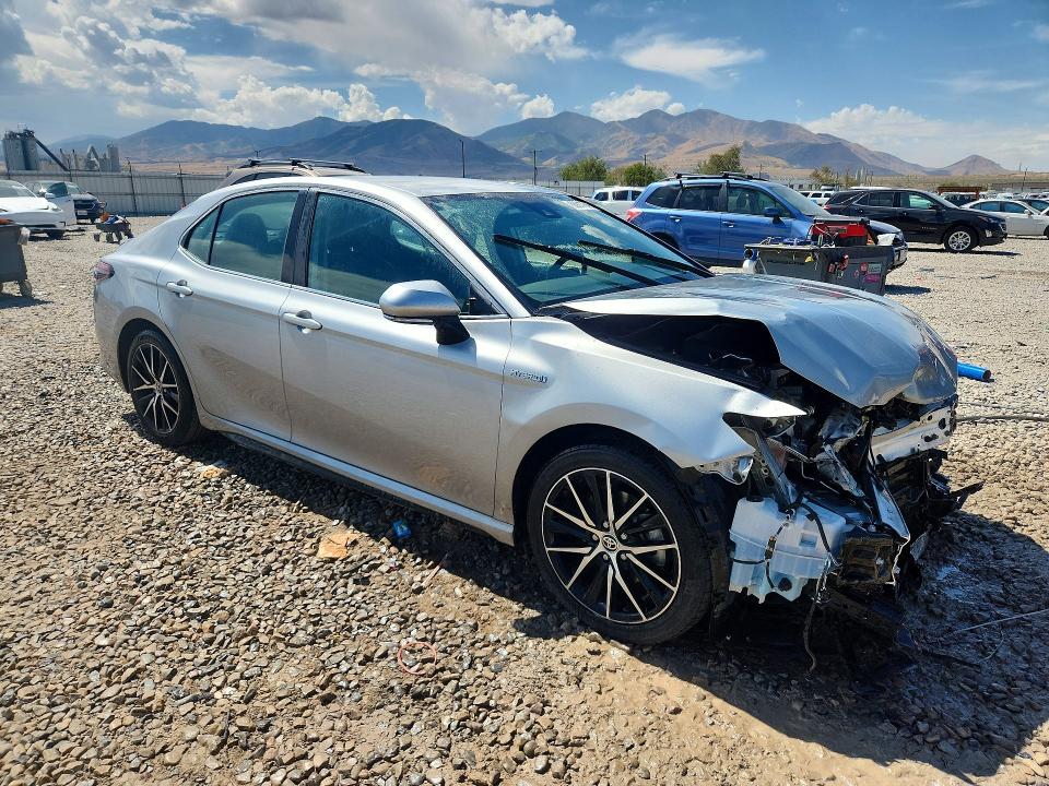 2021 Toyota Camry მანქანა იყიდება აუქციონზე, vin: 4T1G31AK7MU028402, აუქციონის ნომერი: 66617886