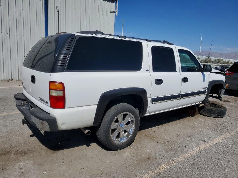 2000 Chevrolet Suburban მანქანა იყიდება აუქციონზე, vin: 3GNFK16T5YG155203, აუქციონის ნომერი: 66830936