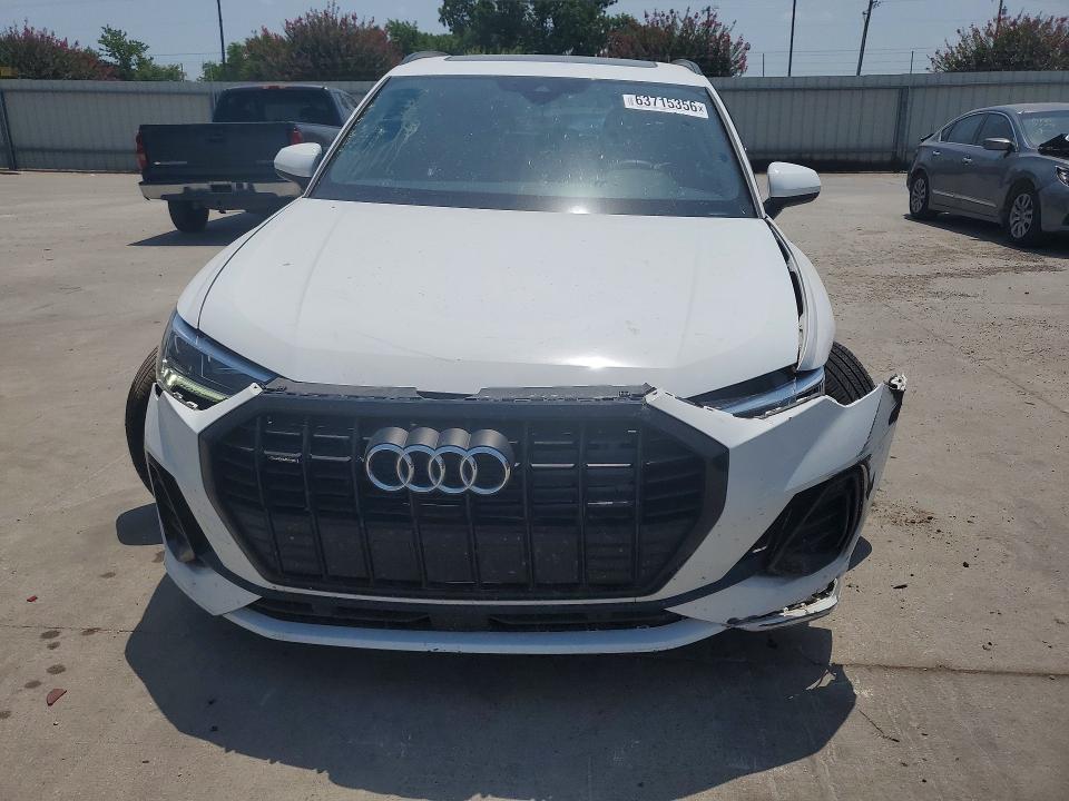 Продаж на аукціоні авто 2025 Audi Q3, vin: WA1DECF30S1060485, номер лоту: 63715356