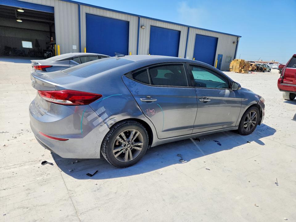 Продажа на аукционе авто 2018 Hyundai Elantra, vin: 5NPD84LF9JH346568, номер лота: 64426946