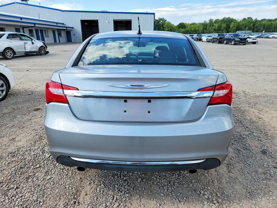 Продажа на аукционе авто 2014 Chrysler 200, vin: 1C3CCBCG2EN156788, номер лота: 65184386